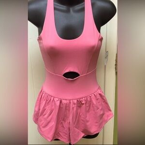 PINK / Rose New ! ROMPER CUTE PERFECT FOR WORKOUT SIZE XL - Non smoking home :)